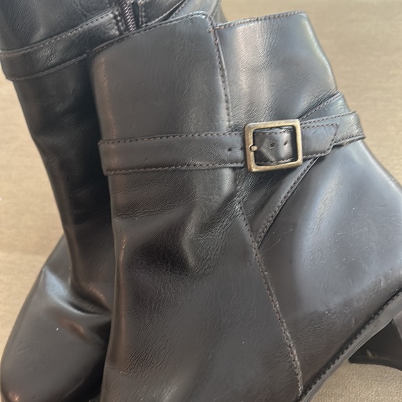 Naturalizer Brazil 7.5 Brown Bootie Faux Leather Zip Ankle Boot Shoes Western - Picture 13 of 14